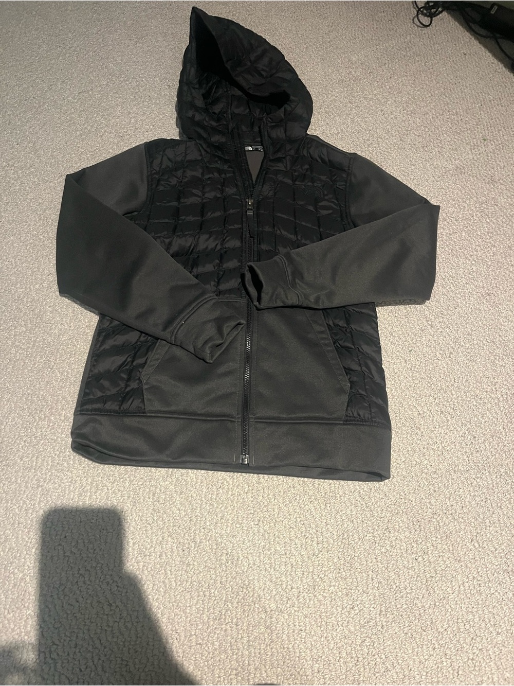 The NorthFace Boy’s Black Quilted Hybrid Hoodie Jacket